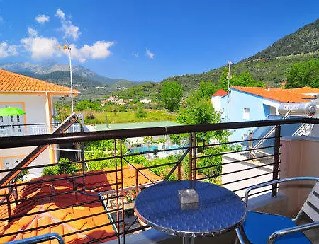 Golden Sunrise Apartment Chrisi Ammoudia