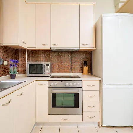 Golden Sunrise Apartment